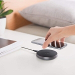 شارژر بی سیم سریع انکر مدل Anker Power Port 10W Fast Wireless Qi Charger A2512