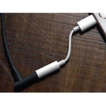 تبدیل اصلی لایتنینگ به جک 3.5 میلیمتری اپل Apple Lightning To 3.5mm Headphone Jack Adapter
