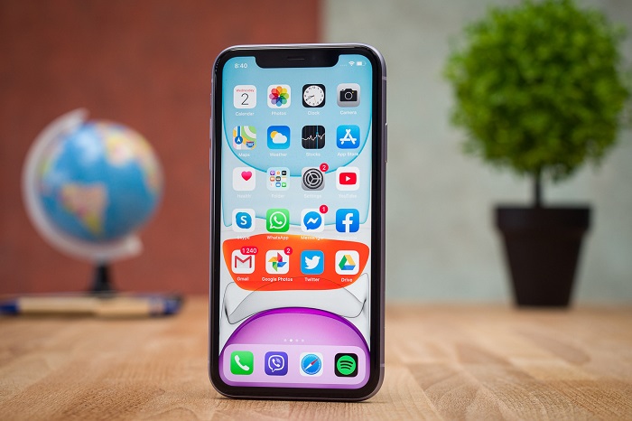 Apple iPhone 11