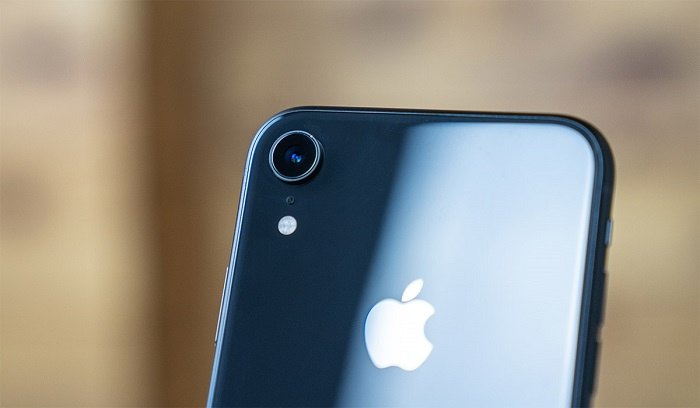 Apple iPhone SE (2020)