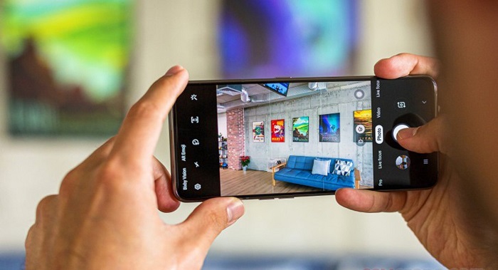 Samsung Galaxy A80