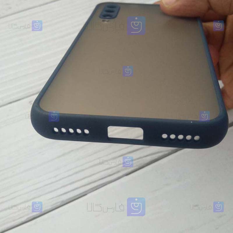 قاب پشت مات Xiaomi Mi CC9e مدل محافظ لنزدار