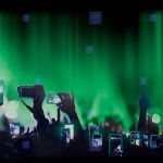 گلس Apple iPhone 14 Pro مدل شبرنگی