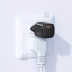 شارژر دیواری 20 وات مک دودو مدل CH-402